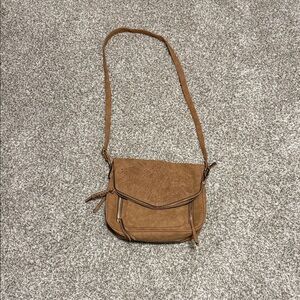 Elegant Tan Shoulder Bag